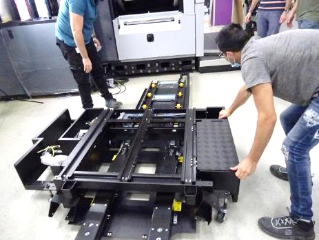 Attaching the APR unit | HP® Customer Support