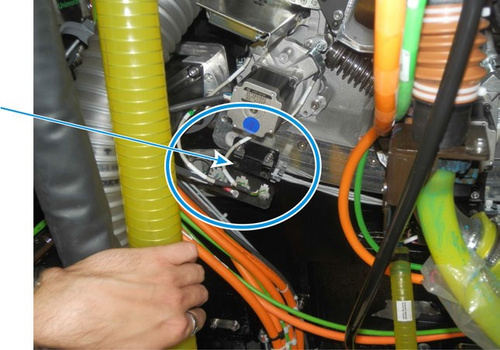 Installing the WallMop Static BracketAssembly | HP® Customer Support